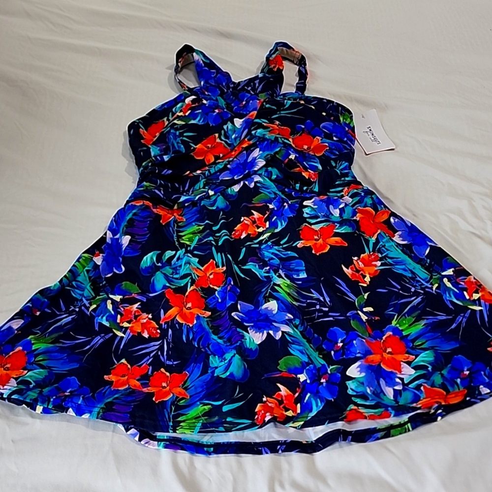 Swimming suit